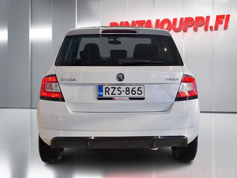 SKODA Fabia 2016