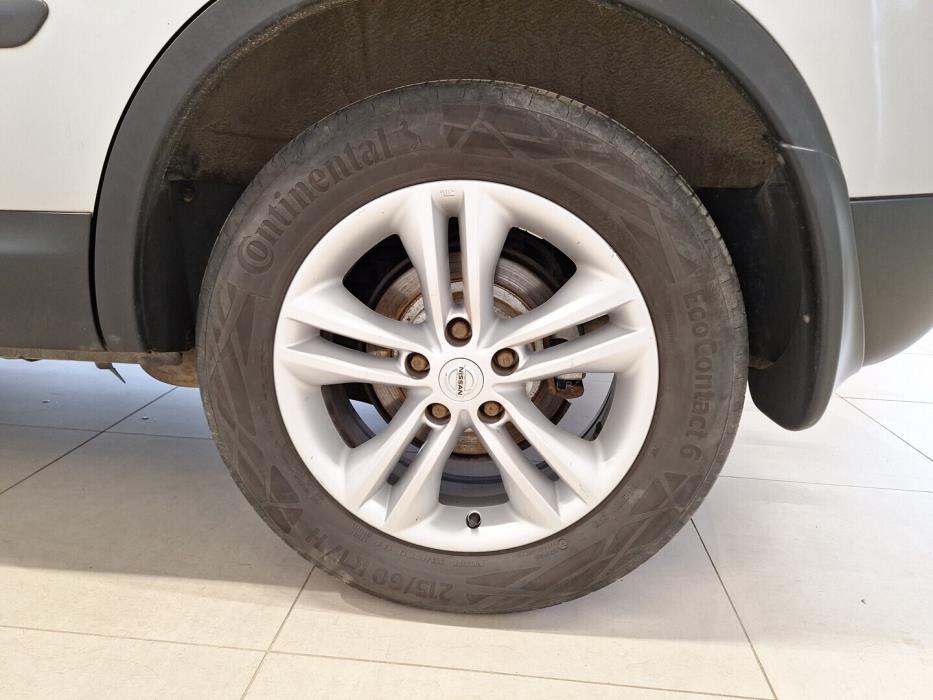 NISSAN Qashqai 2011