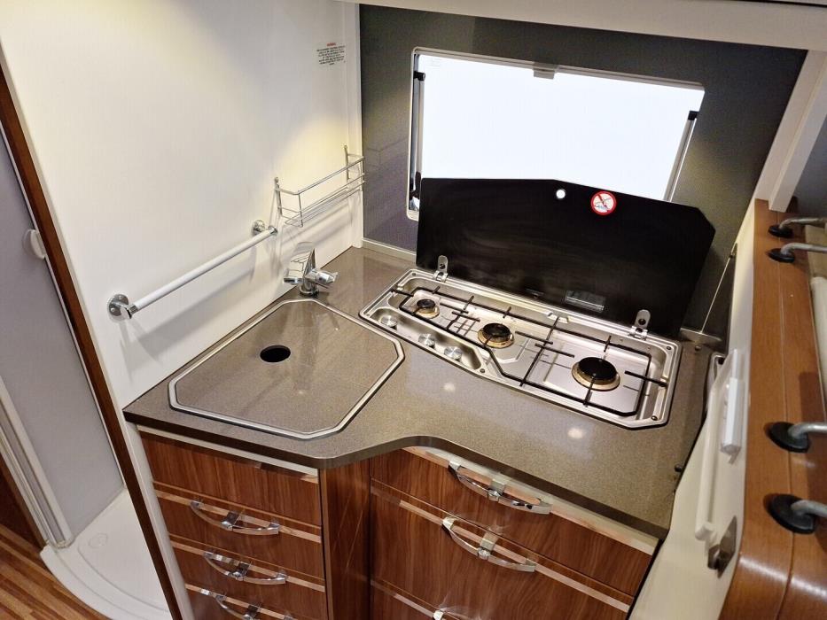 ADRIA CORAL 670 SL 2015