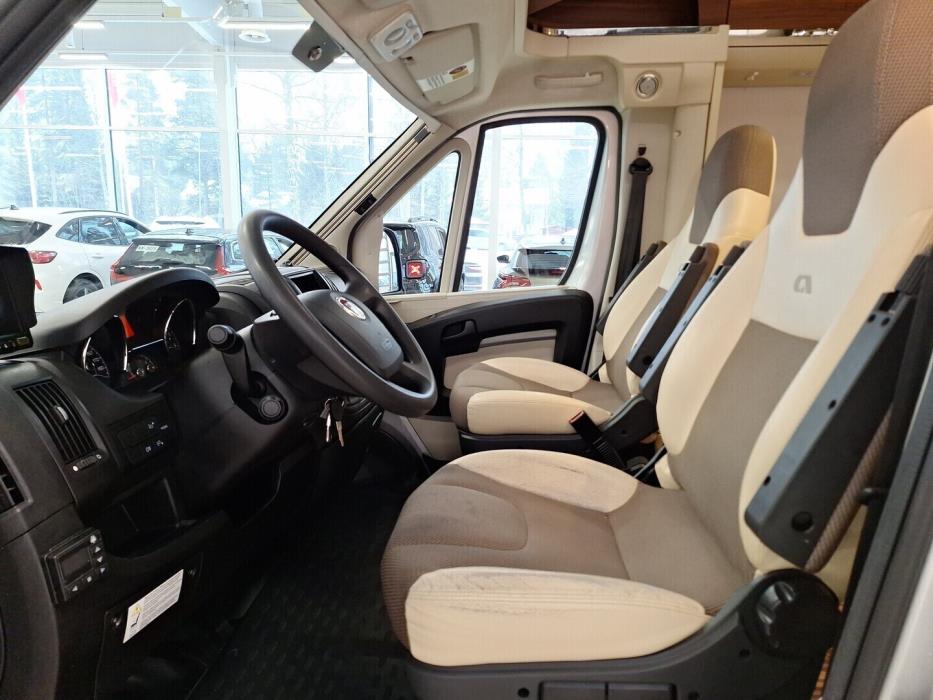 ADRIA CORAL 670 SL 2015