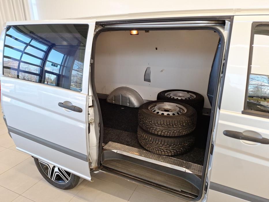 MERCEDES-BENZ Vito 2011