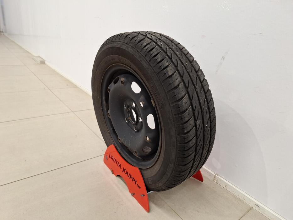 VOLKSWAGEN Polo 2006