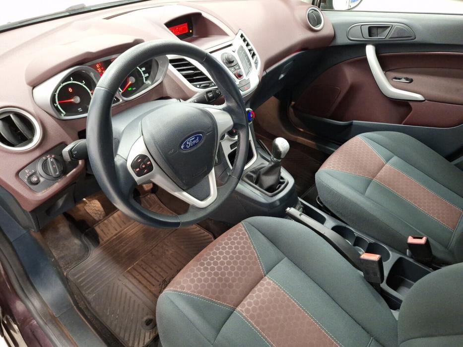 FORD Fiesta 2010