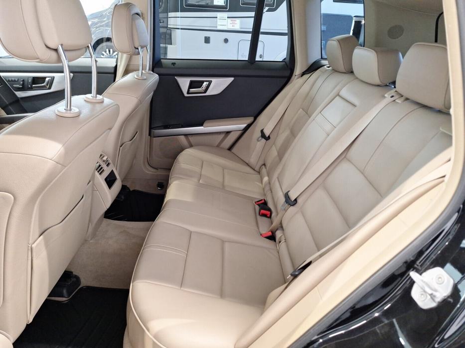 MERCEDES-BENZ GLK 2011