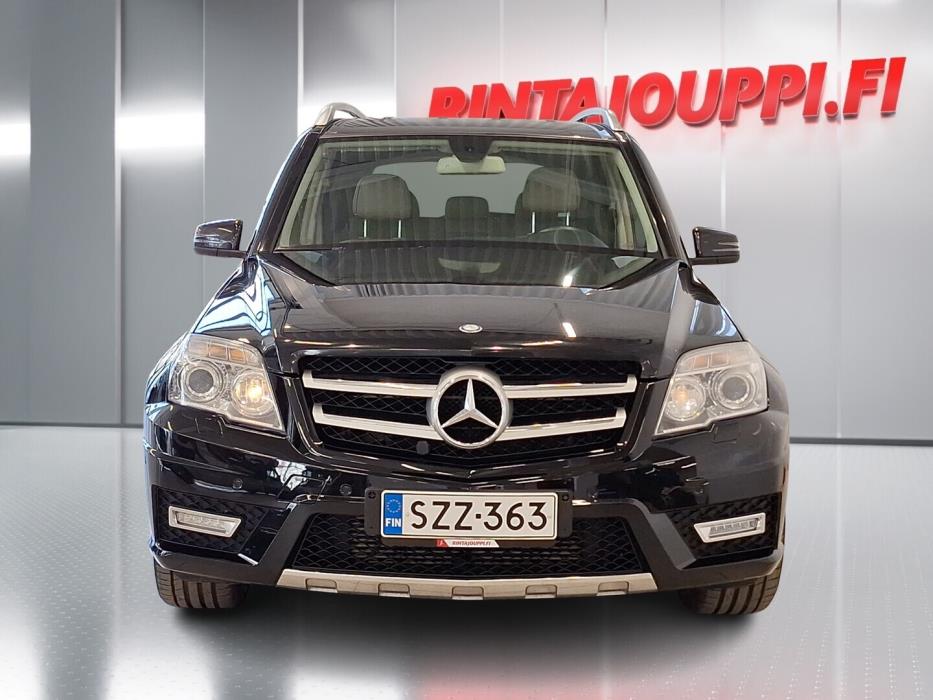 MERCEDES-BENZ GLK 2011