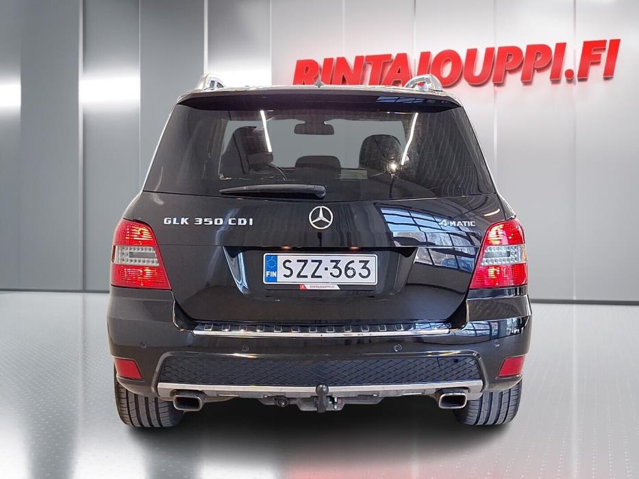 MERCEDES-BENZ GLK 2011