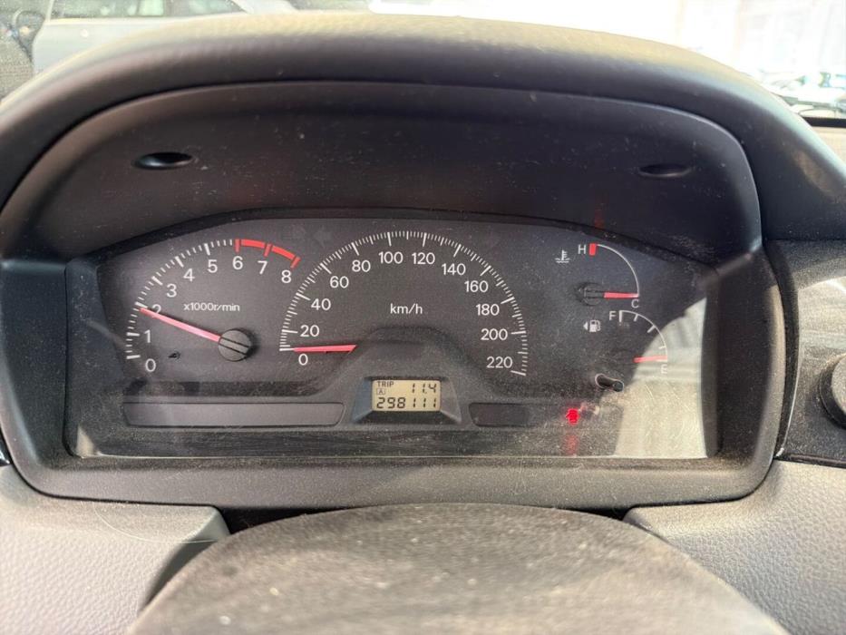MITSUBISHI Lancer 2003
