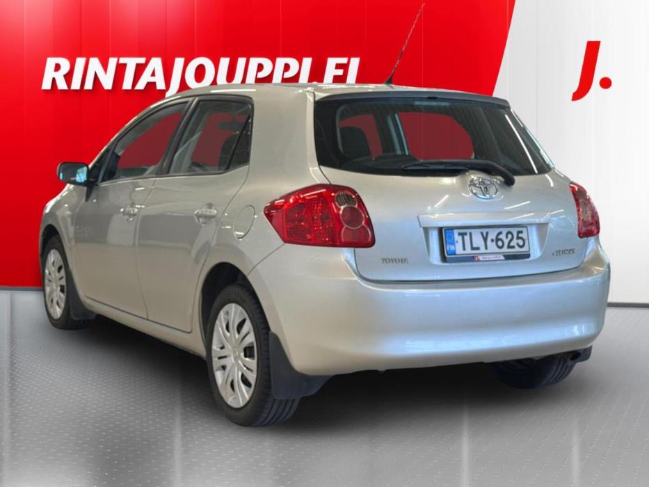 TOYOTA Auris 2008