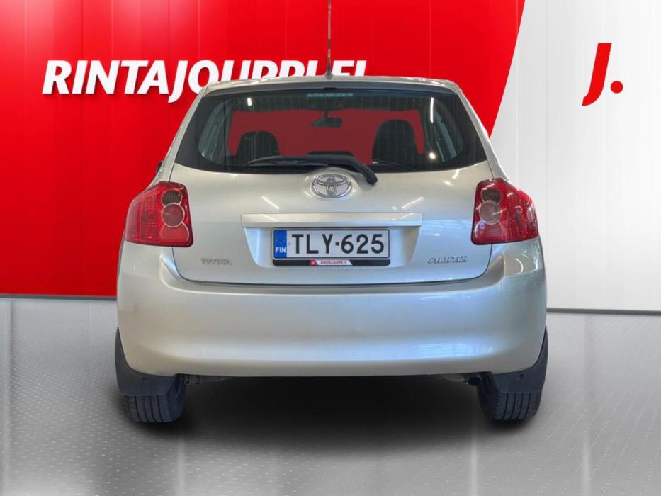 TOYOTA Auris 2008