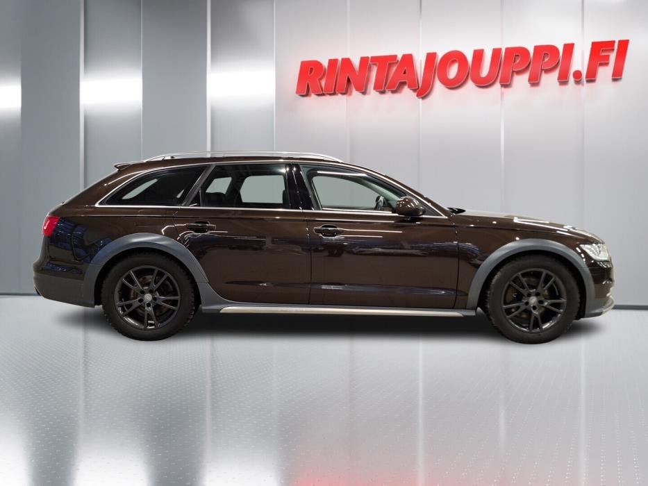 AUDI A6 allroad quattro 2012