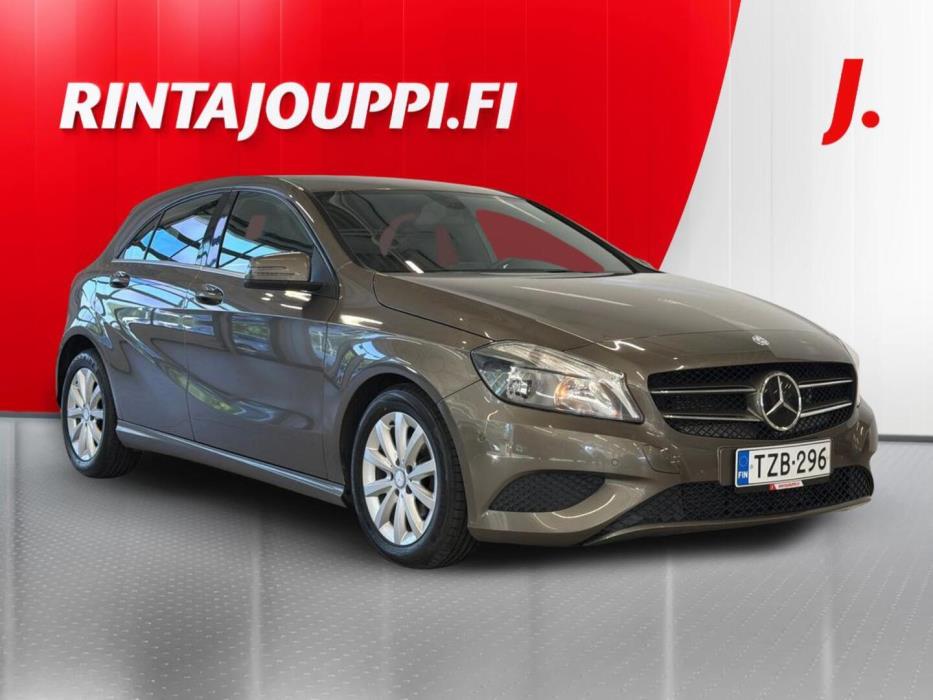 MERCEDES-BENZ A 2013
