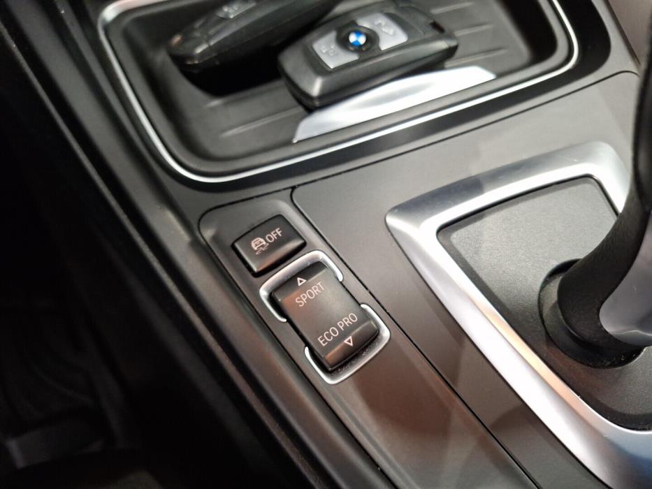 BMW 318 Gran Turismo 2014