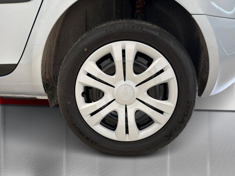 SKODA Roomster 2010
