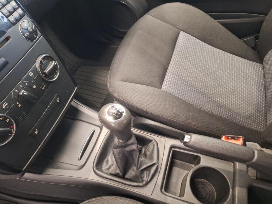 MERCEDES-BENZ A 2006