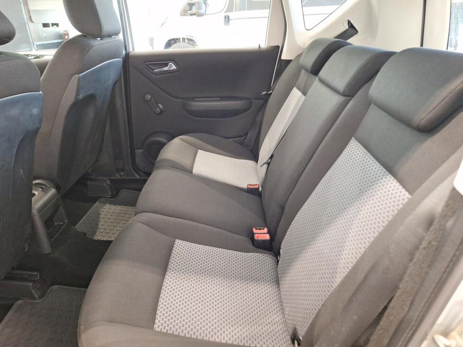 MERCEDES-BENZ A 2006
