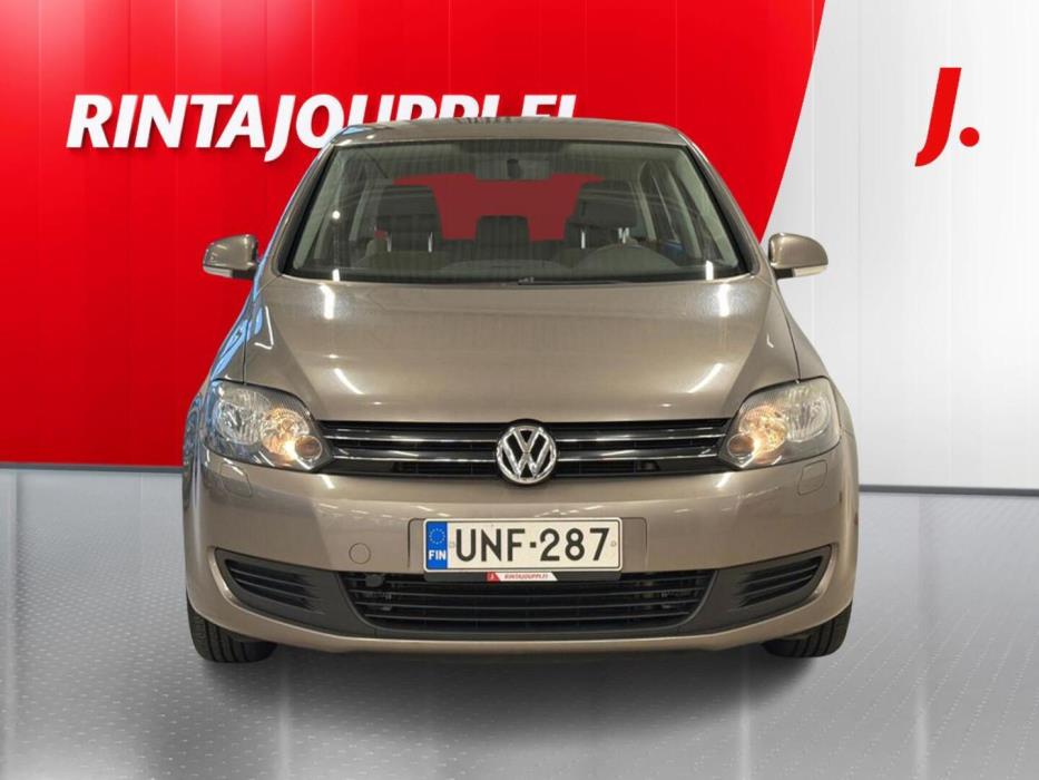 VOLKSWAGEN Golf Plus 2011