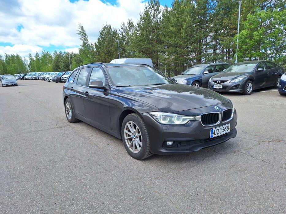 BMW 320 2016