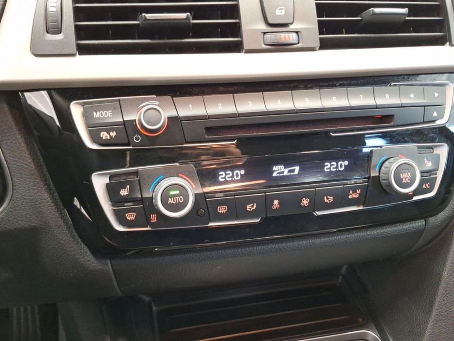 BMW 320 2016