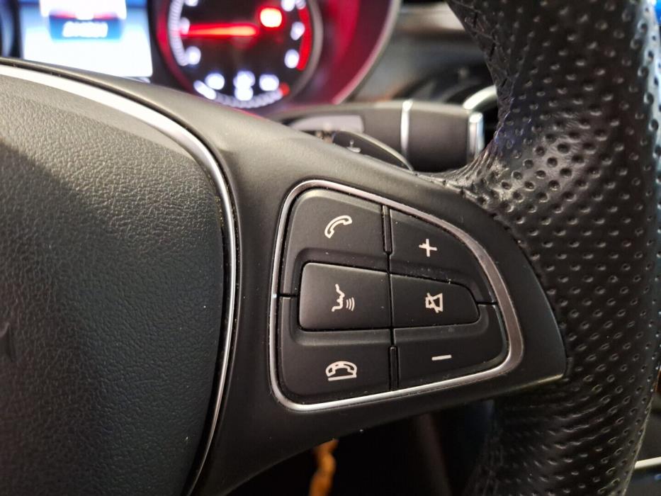 MERCEDES-BENZ C 2015