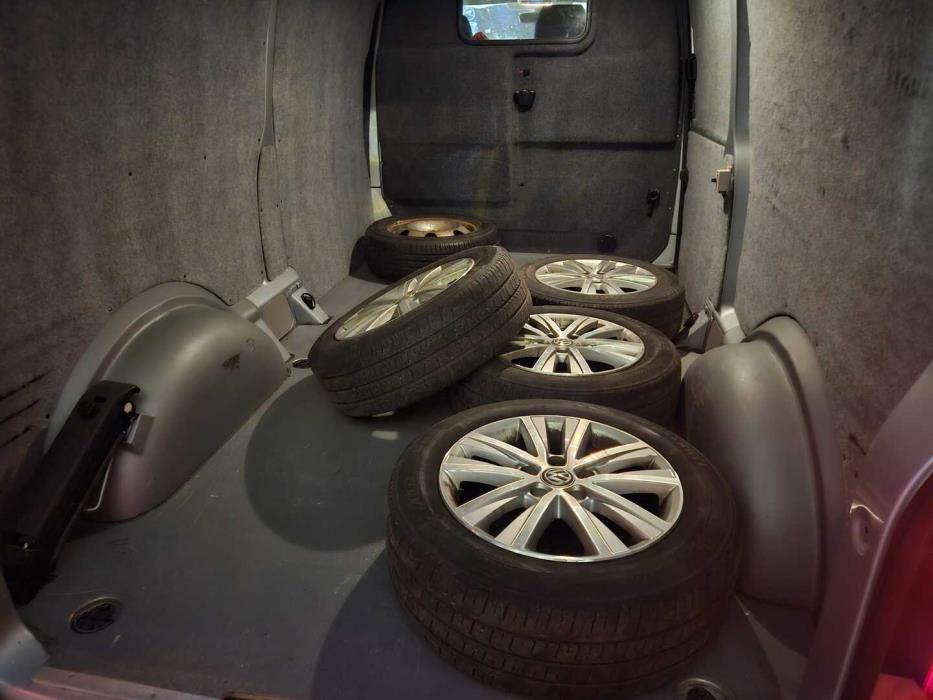 VOLKSWAGEN Transporter 2017