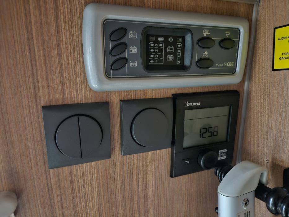 WEINSBERG CaraBus 2018