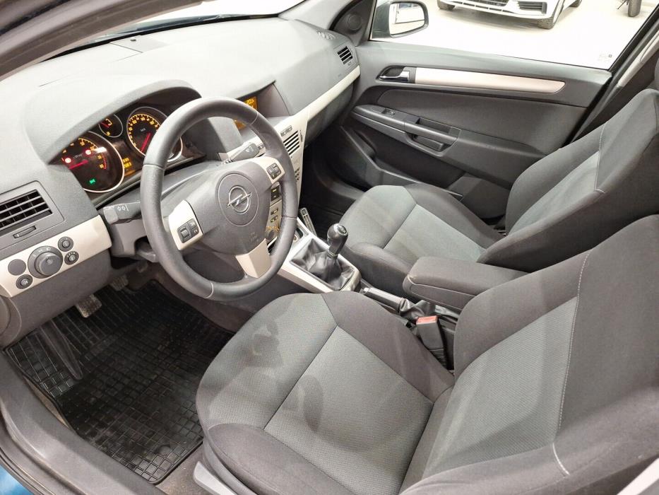 OPEL Astra 2008