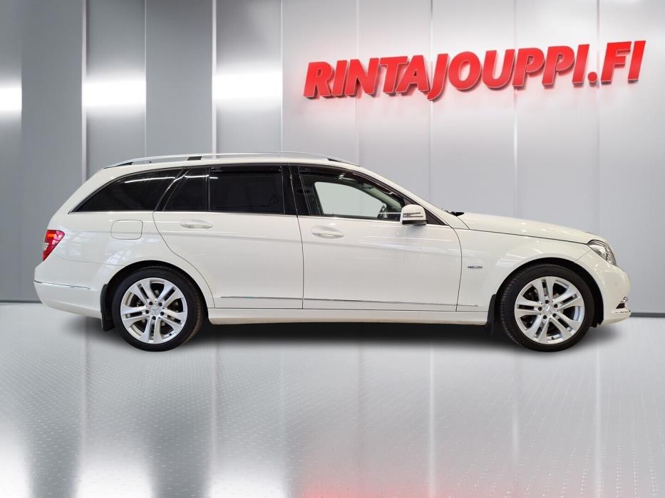 MERCEDES-BENZ C 2012