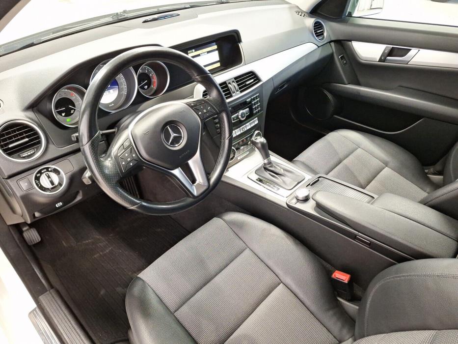 MERCEDES-BENZ C 2012