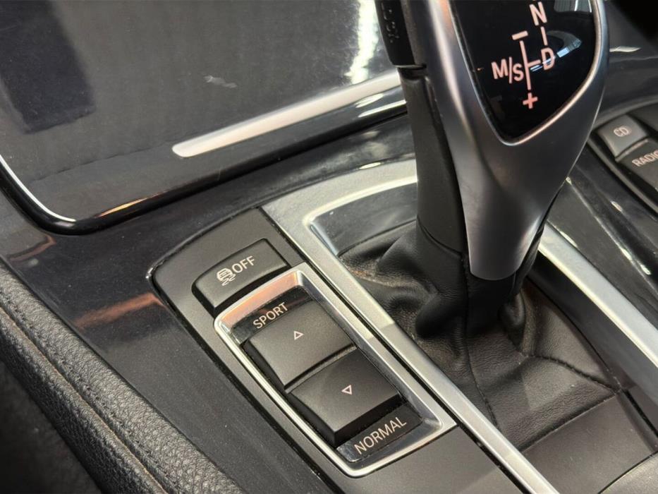 BMW 520 2011