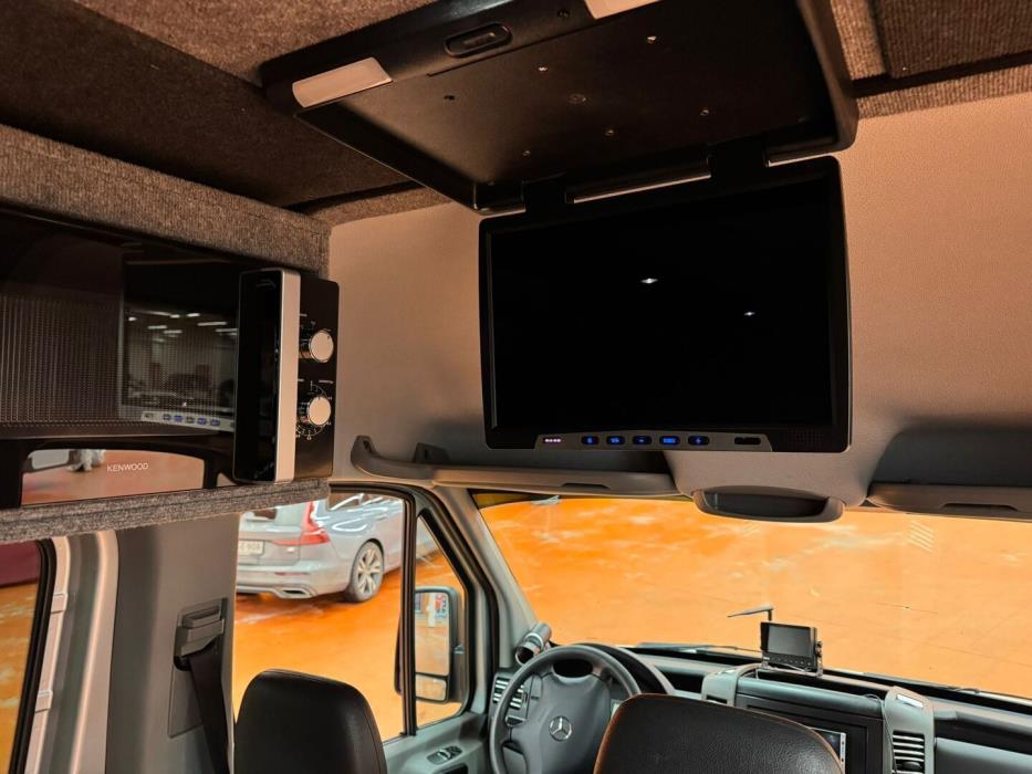 MERCEDES-BENZ Sprinter 2011