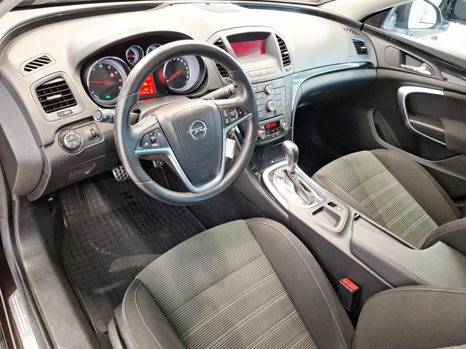 OPEL Insignia 2013