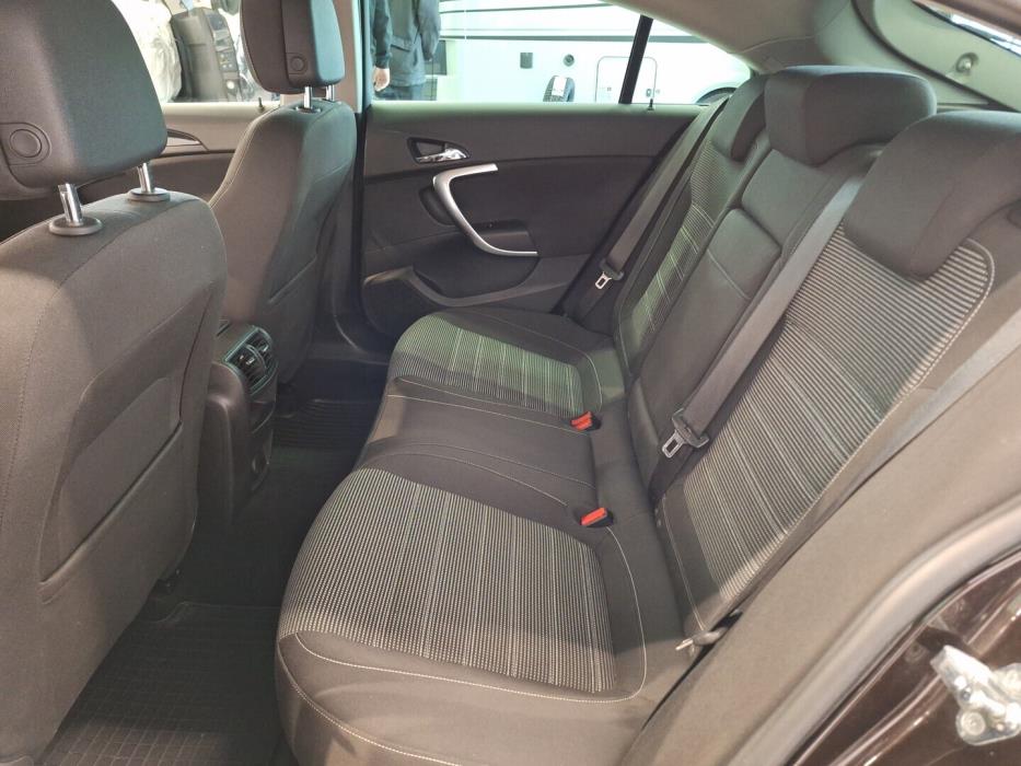 OPEL Insignia 2013