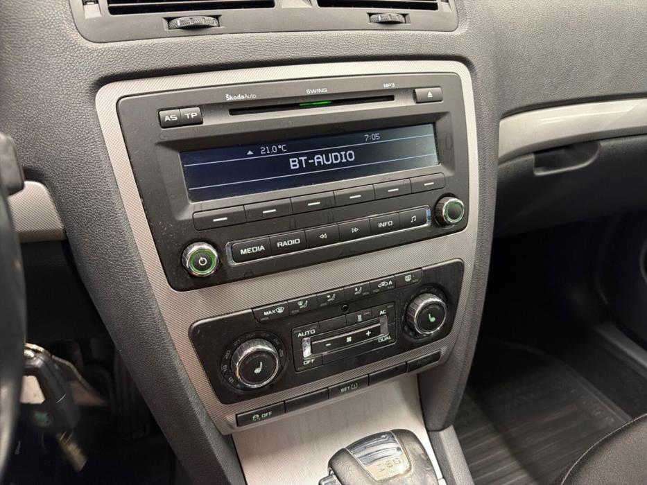 SKODA Octavia 2013