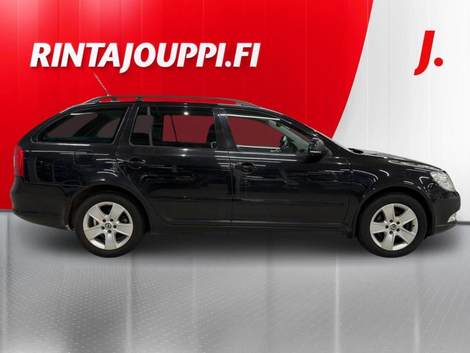 SKODA Octavia 2013