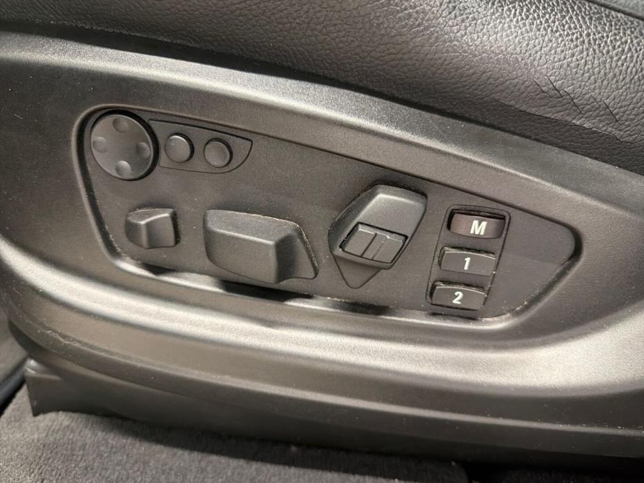 BMW X5 2011