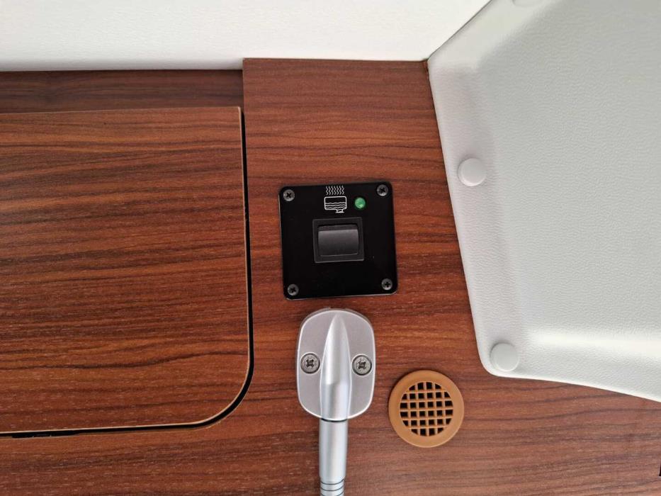 ADRIA TWIN 600 SP PLATINUM 2017