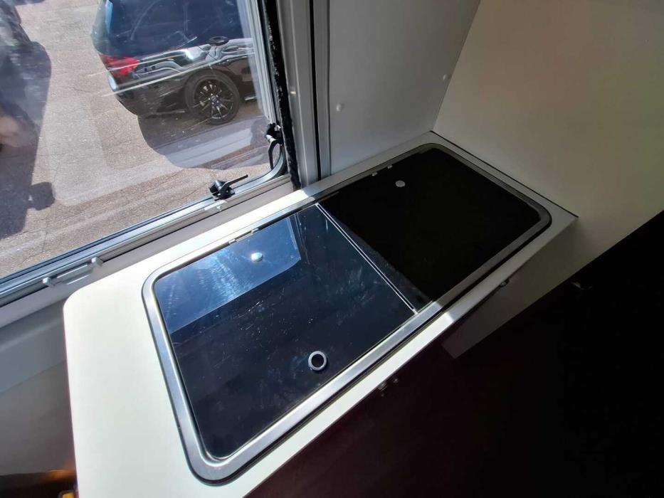 ADRIA TWIN 600 SP PLATINUM 2017