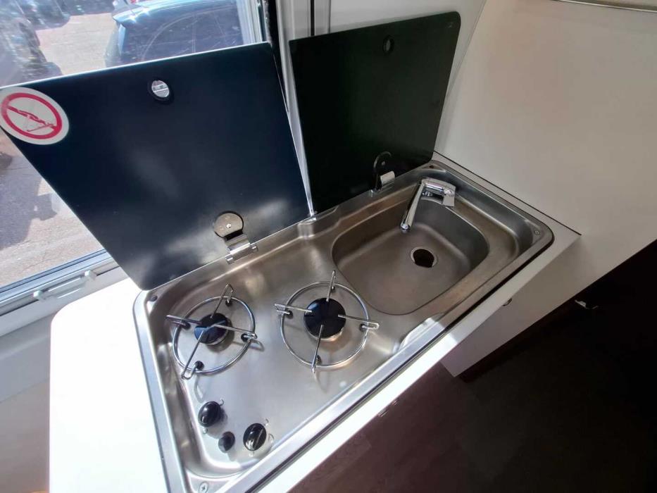 ADRIA TWIN 600 SP PLATINUM 2017