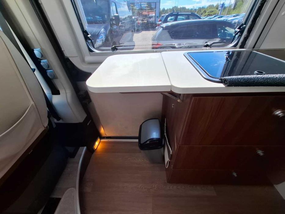 ADRIA TWIN 600 SP PLATINUM 2017