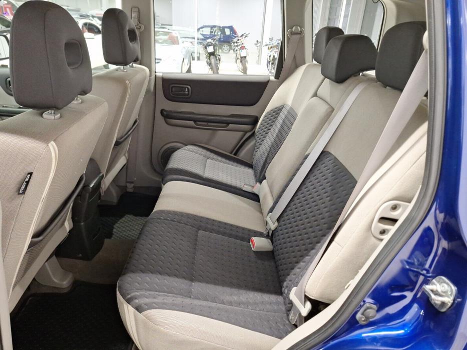 NISSAN X-TRAIL 2005