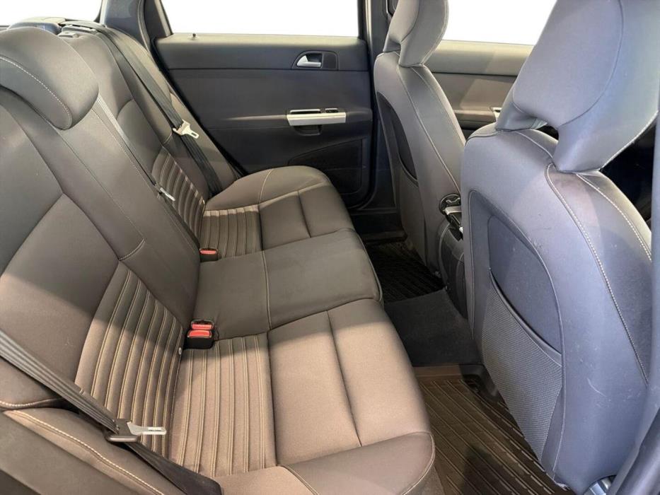 VOLVO V50 2011