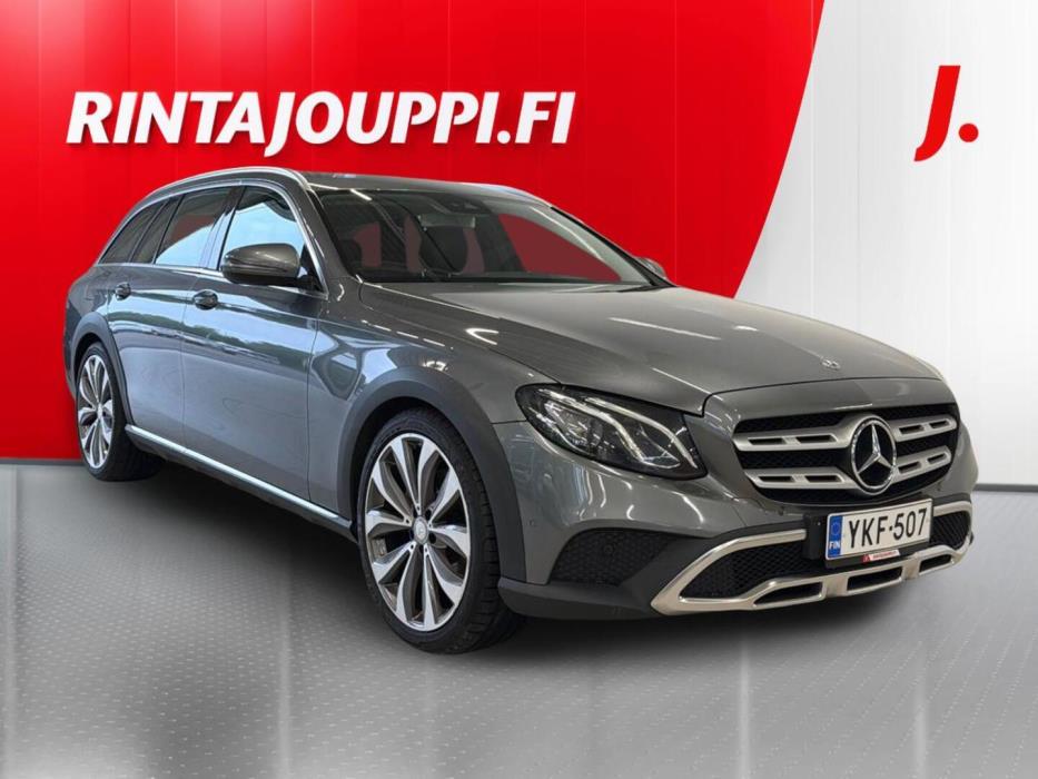 MERCEDES-BENZ E 2017
