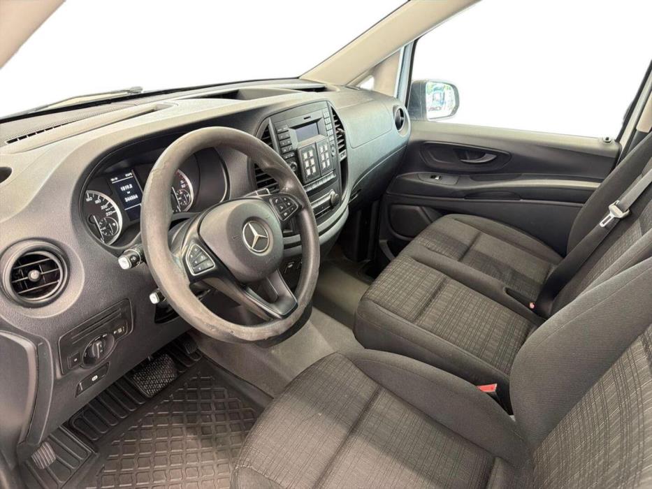 MERCEDES-BENZ Vito 2015