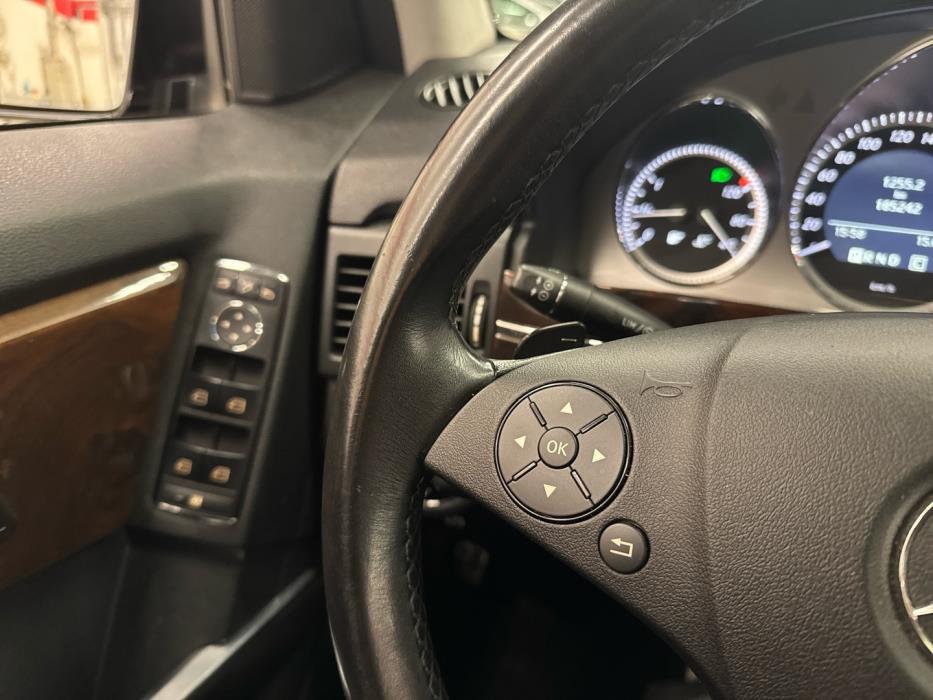 MERCEDES-BENZ GLK 2010