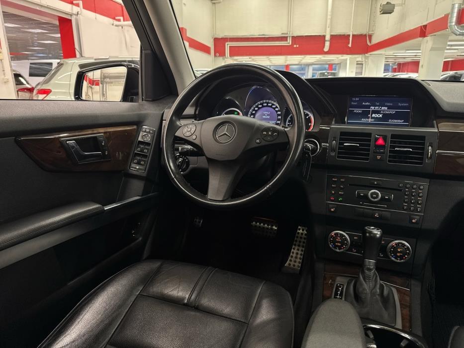 MERCEDES-BENZ GLK 2010