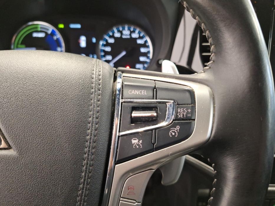 MITSUBISHI Outlander PHEV 2020