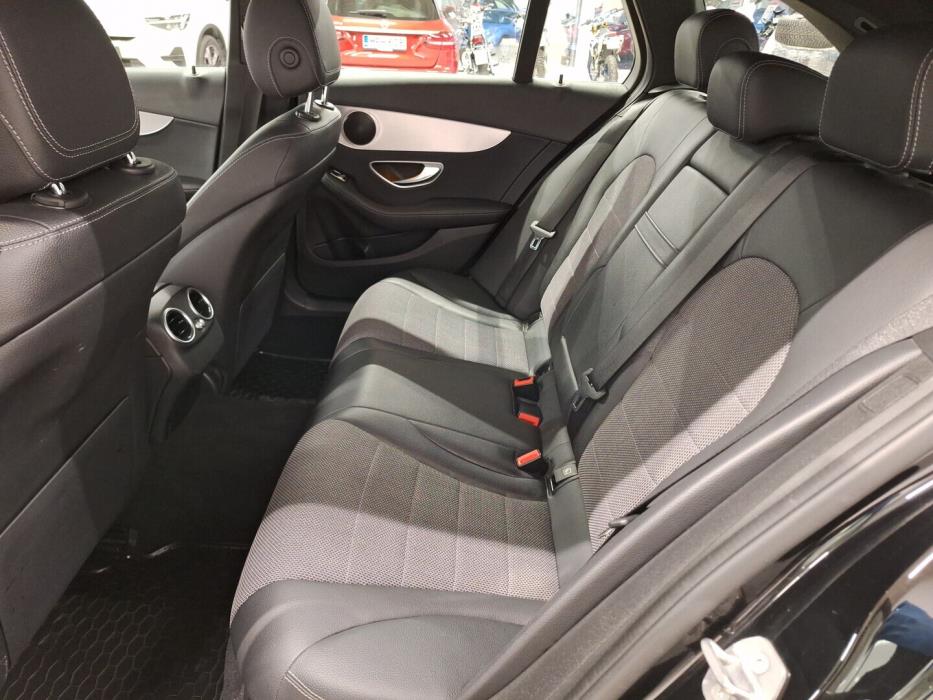 MERCEDES-BENZ C 2020