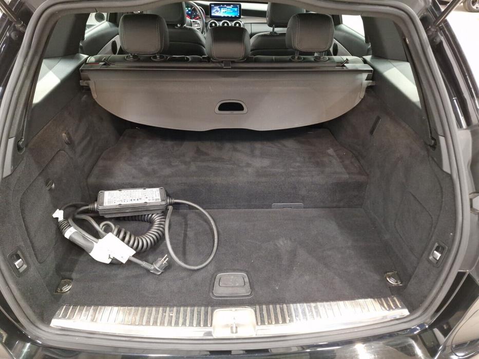 MERCEDES-BENZ C 2020