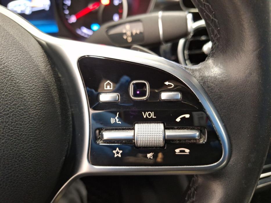 MERCEDES-BENZ C 2020