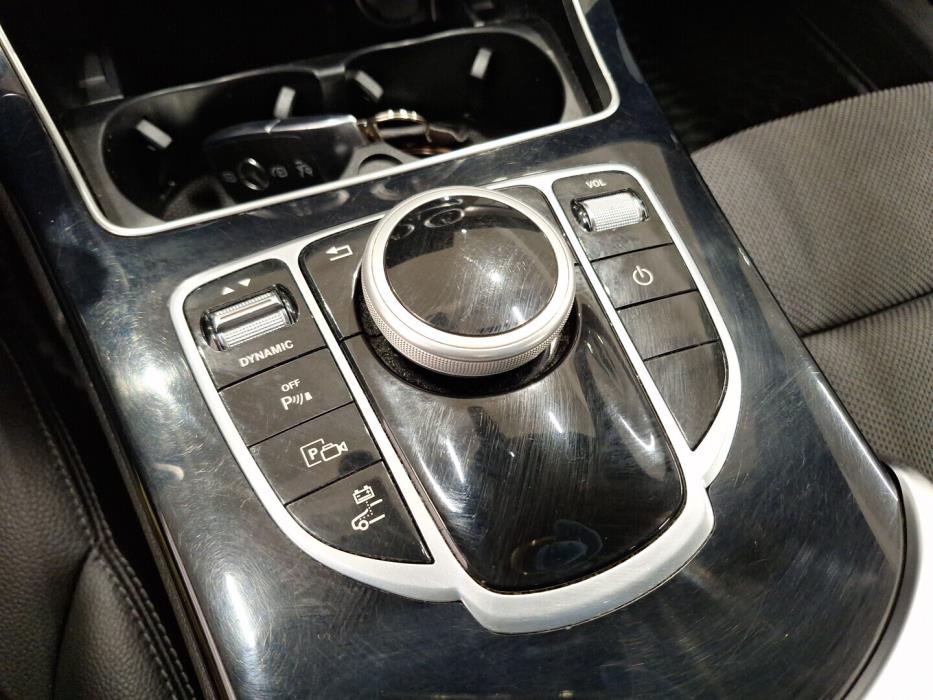 MERCEDES-BENZ C 2020